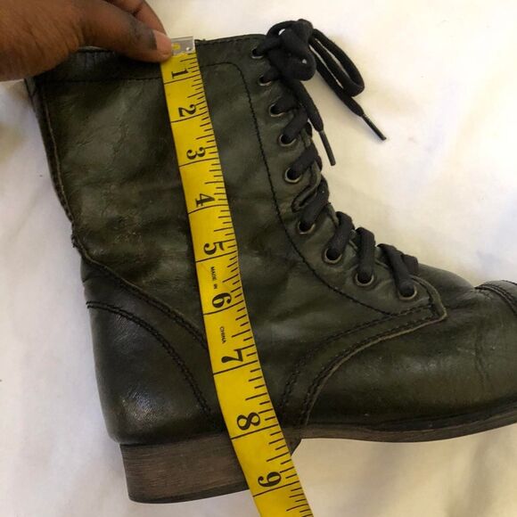 Green Steve Madden Troopa Military Combat Biker Ankle leather lace-up boots Goth - Picture 5 of 7